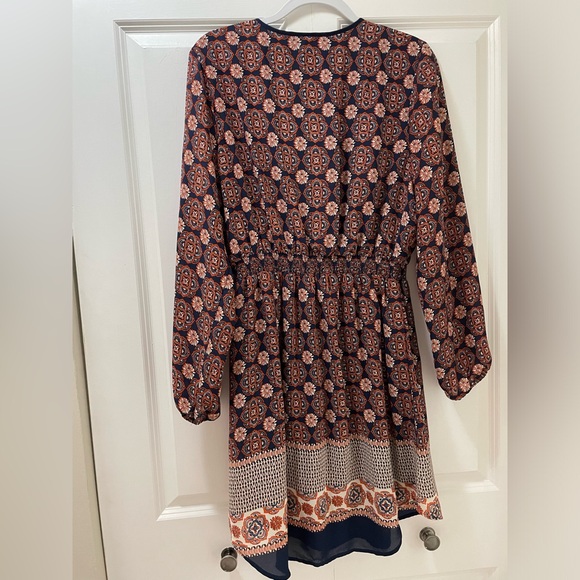 Danielrainn XL Geometric Patterned Ling Sleeved Dress, Lined Elastic Waist - Picture 2 of 5